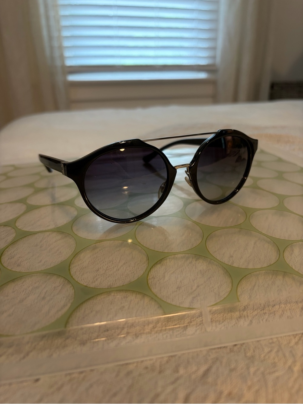 Tory Burch Black Round Gradient Lens Women's Sunglasses
